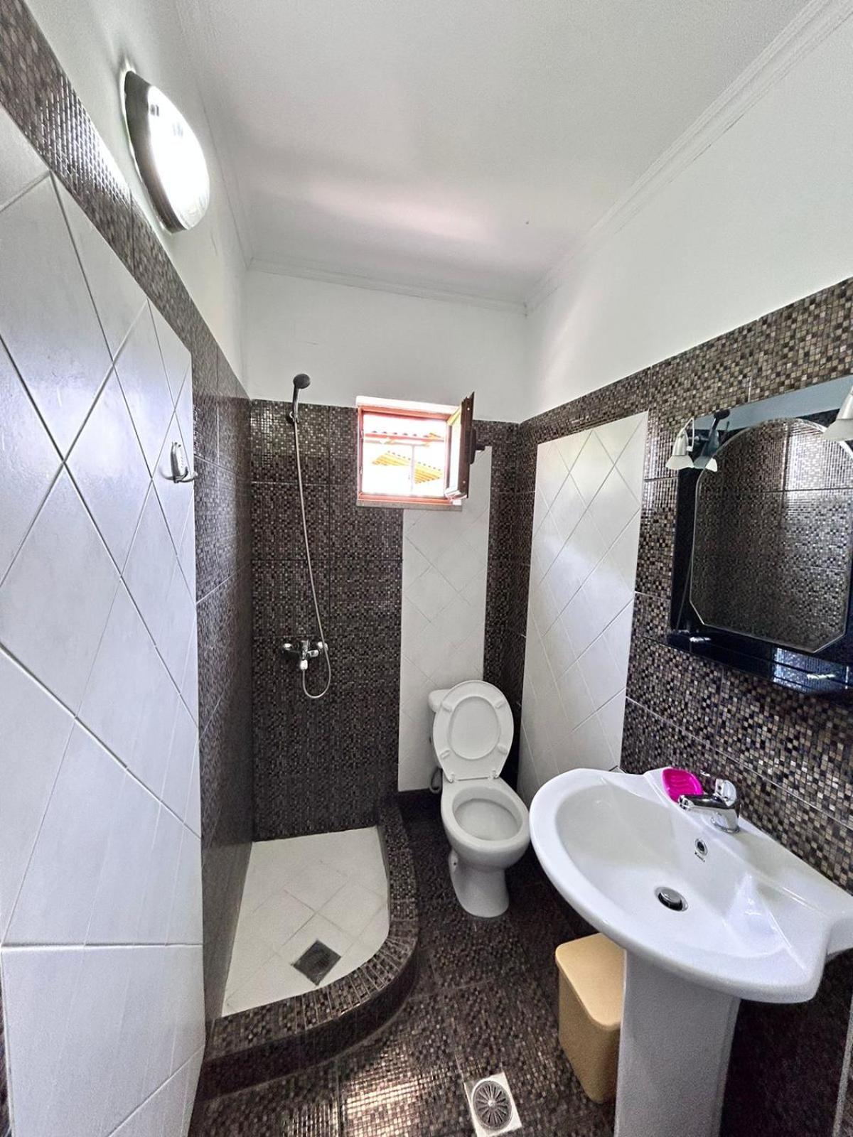 Green Villa Sarandë Eksteriør billede