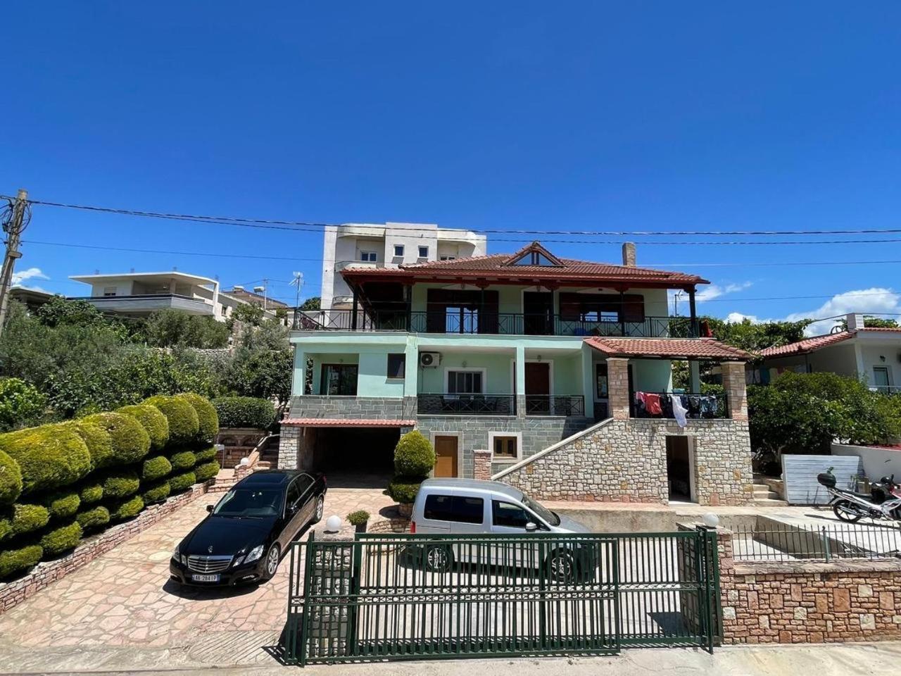 Green Villa Sarandë Eksteriør billede