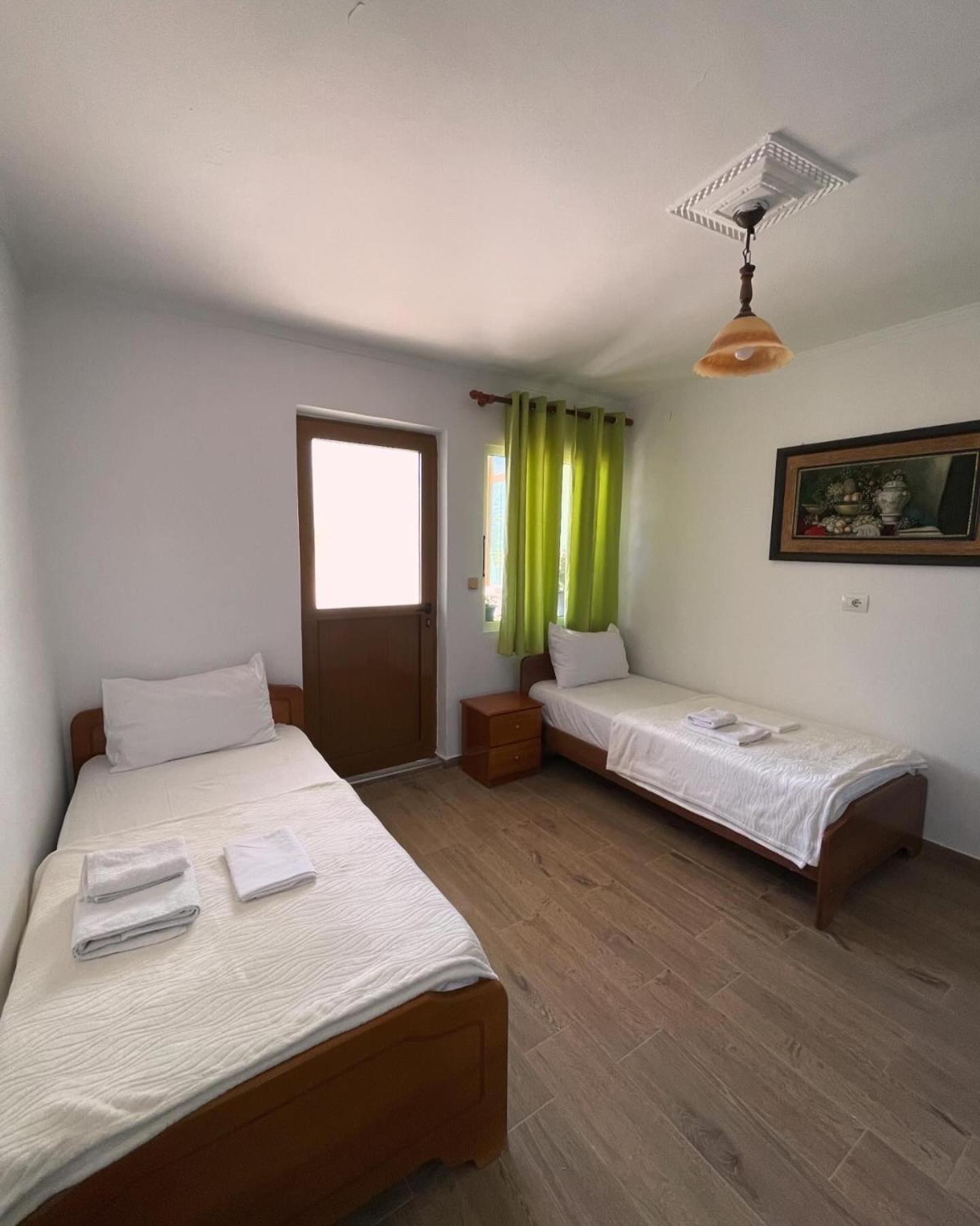 Green Villa Sarandë Eksteriør billede